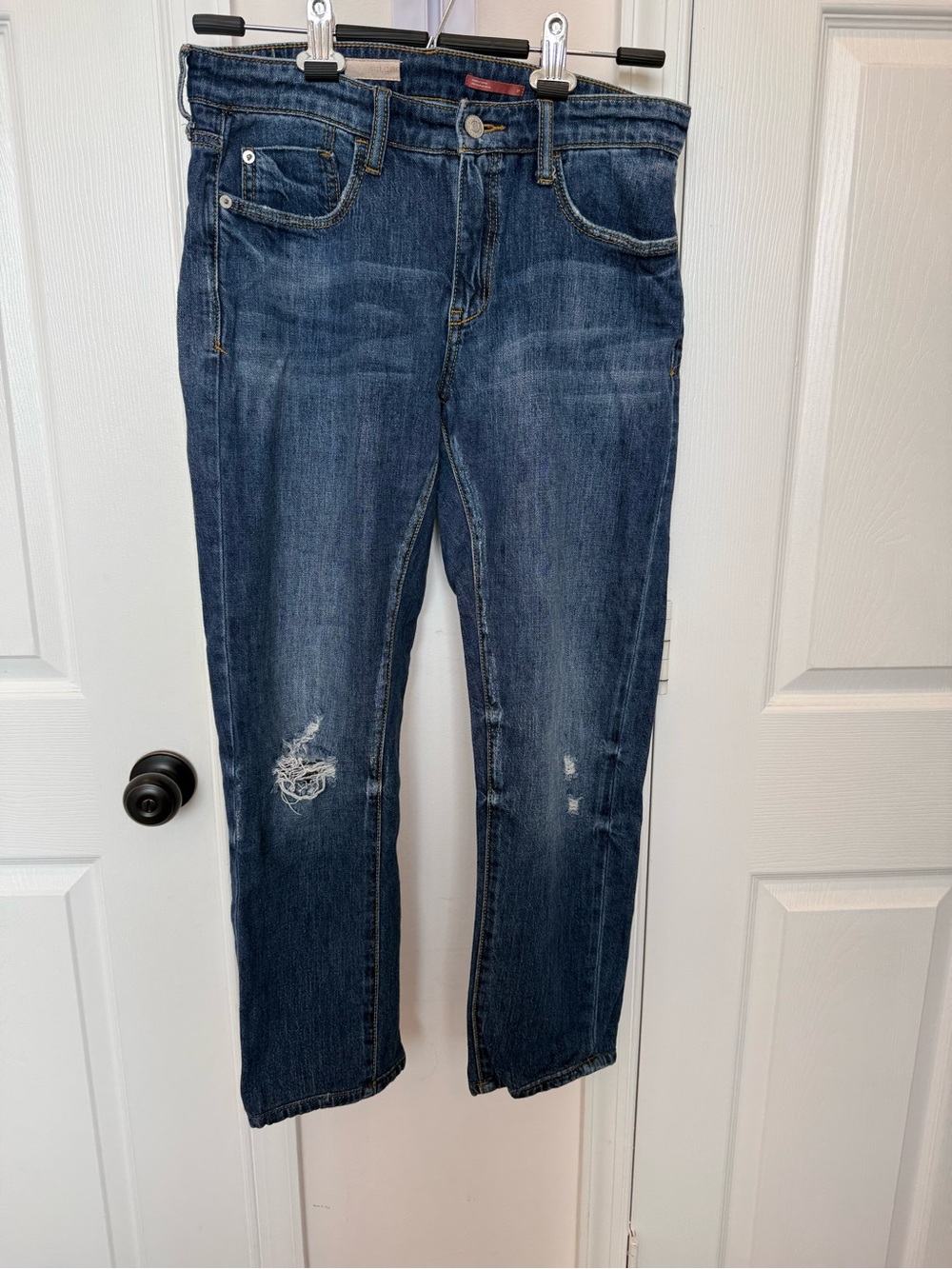 Pilcro Anthropologie Slim Boyfriend Crop Dark Blue w Light Distressing
